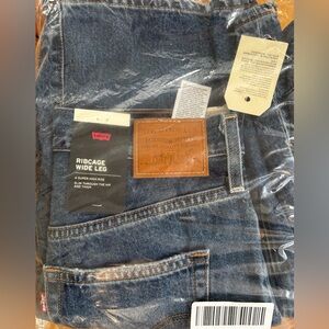 Levi's Ribcage Wide Leg Jeans in Blue